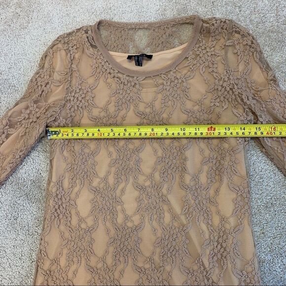 Nissa beige lace overlay stretchy long sleeve dress size US 8 - Picture 10 of 11